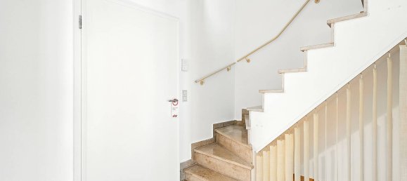 Дуплекс с 2 спальнями в Грюнау, Германия № 320649 9