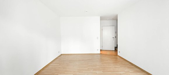 Дуплекс с 2 спальнями в Грюнау, Германия № 320649 4