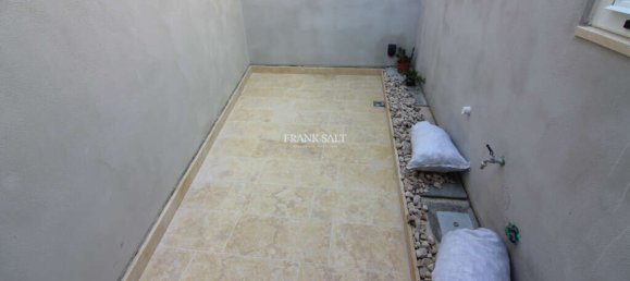 Мезонет с 2 спальнями в Сан-Пауль-иль-Бахар, Мальта № 11192 10