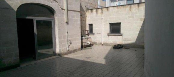 5غرفة عقار تجاري في San Vito dei Normanni, Italy رقم 252641 6
