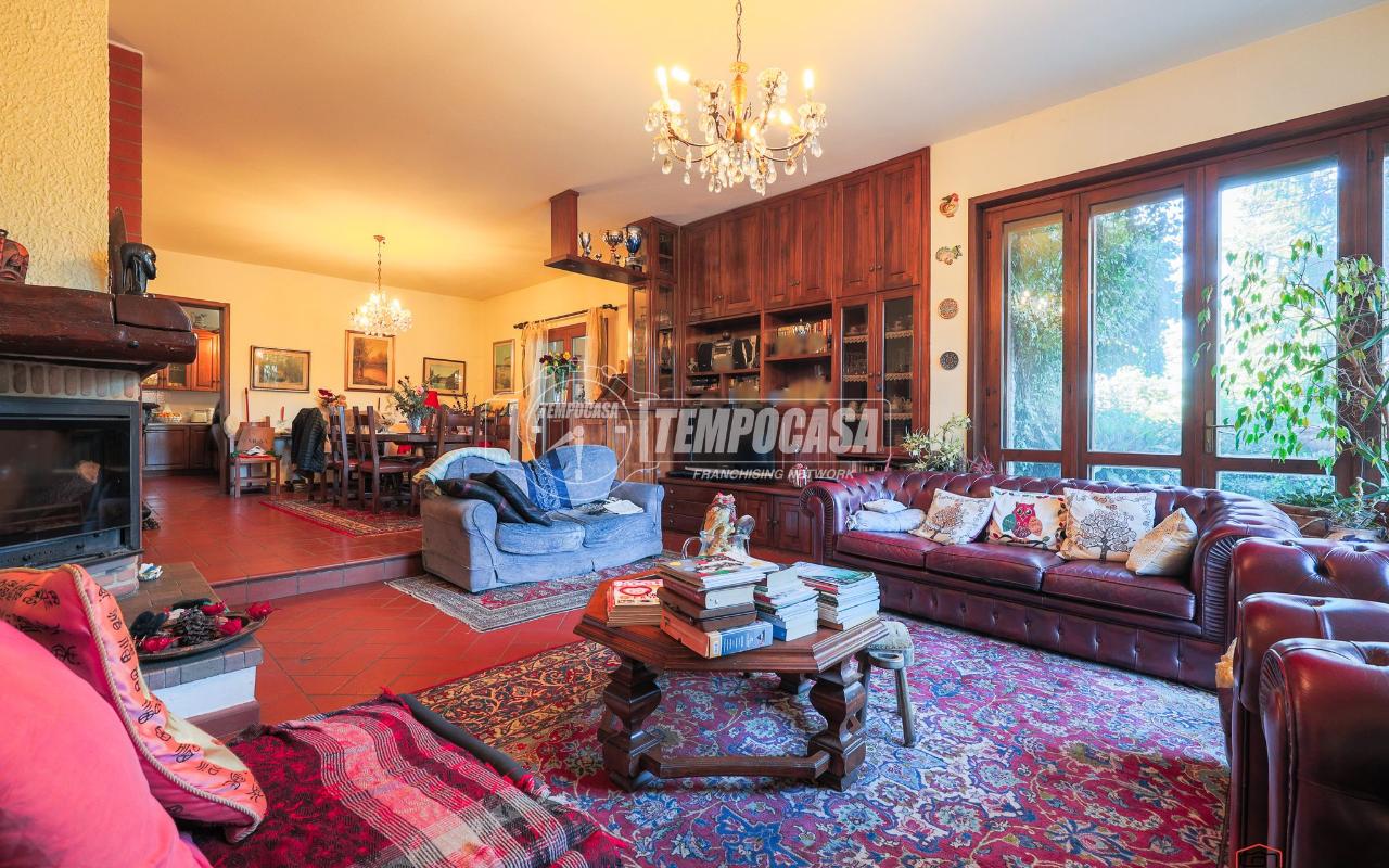 Villa de 7 habitaciónes en San Lazzaro di Savena, Italy No. 3050