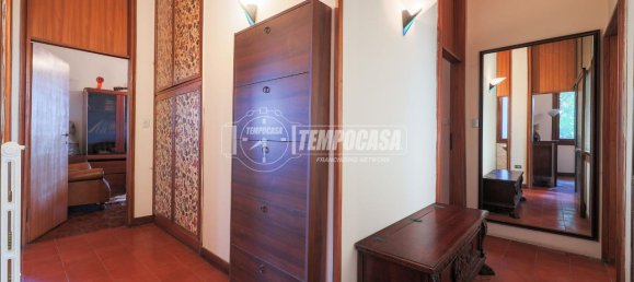 Villa de 7 habitaciónes en San Lazzaro di Savena, Italy No. 3050 4