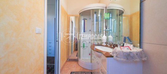 Villa de 7 habitaciónes en San Lazzaro di Savena, Italy No. 3050 9