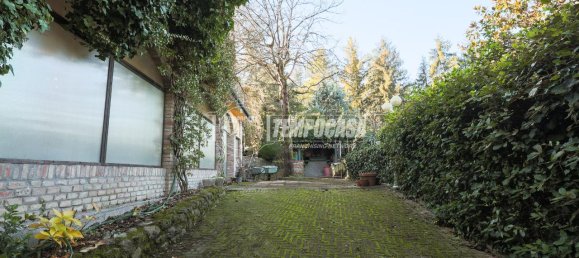 Villa de 7 habitaciónes en San Lazzaro di Savena, Italy No. 3050 15