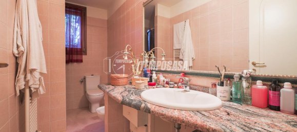 Villa de 7 habitaciónes en San Lazzaro di Savena, Italy No. 3050 8