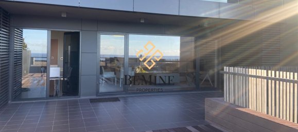 4 bedrooms Apartment in Funchal, Portugal No. 110425 3