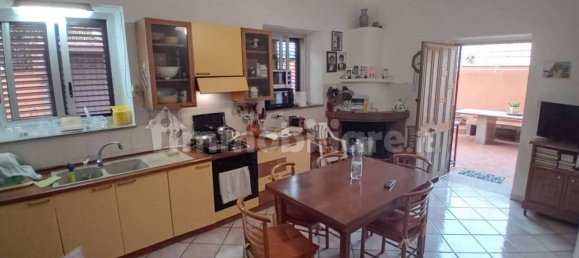 Villa de 5 dormitorios en Barcellona Pozzo di Gotto, Italy No. 132830 4