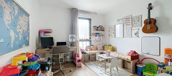 3 Schlafzimmer Doppelhaus in Saint-Cyr-l'Ecole, France, Nr. 165839 10