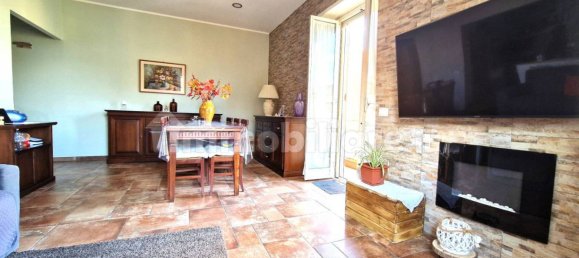 Квартира с 2 спальнями в Рим, Италия № 26903 10