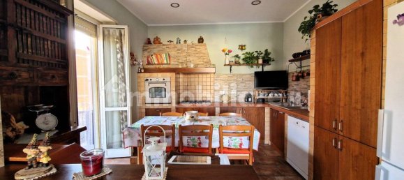 Квартира с 2 спальнями в Рим, Италия № 26903 11