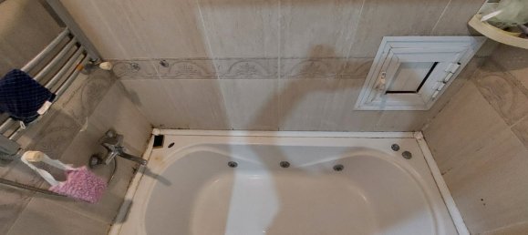 3 bedrooms Apartment in Baku, Azerbaijan No. 1812 18