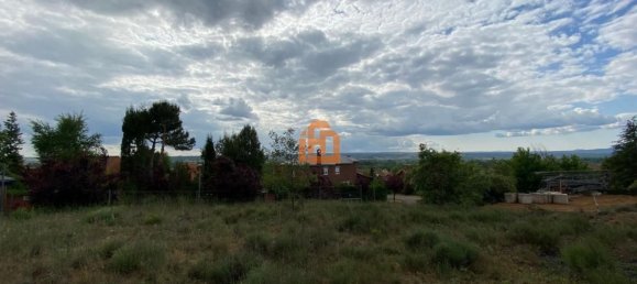 Grundstück in Sariegos, Spain, Nr. 38003 8