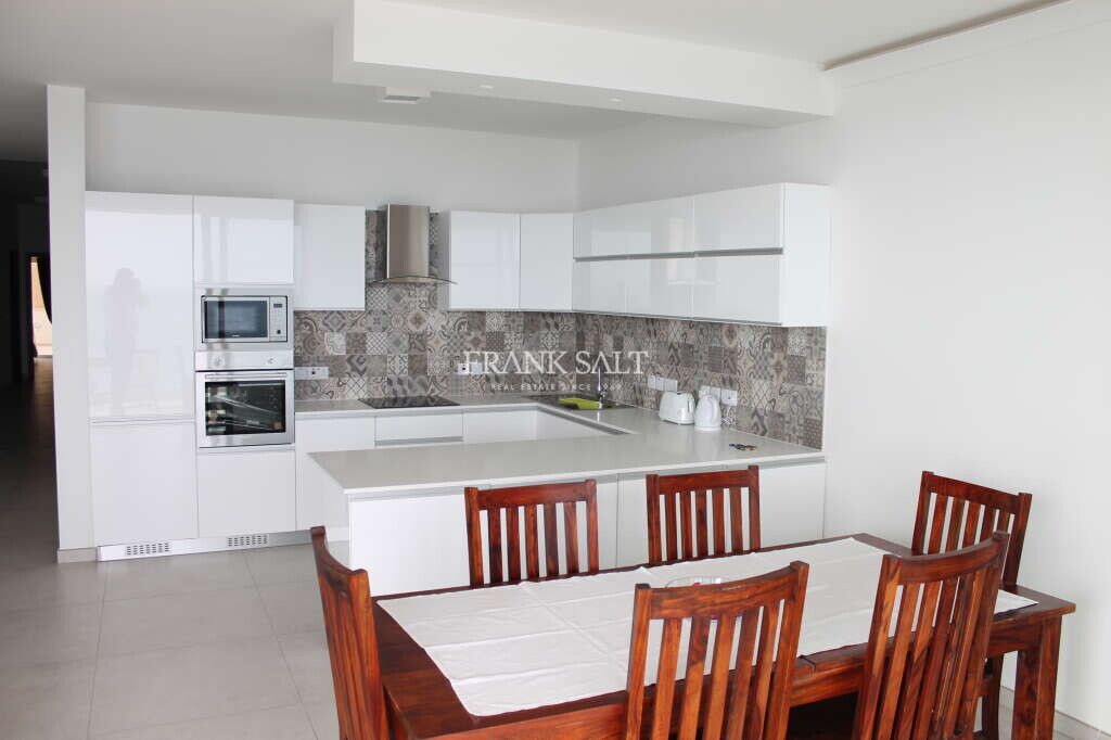 3 bedrooms Apartment in Sliema, Malta No. 9132