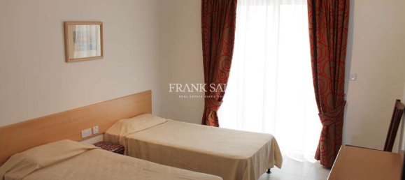 3 bedrooms Apartment in Sliema, Malta No. 9132 7