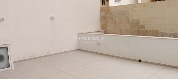 3 bedrooms Apartment in Sliema, Malta No. 9132 12
