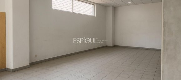 130m² Commercial property in Girona, Spain No. 148697 12