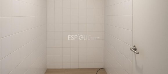 130m² Commercial property in Girona, Spain No. 148697 15