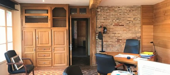 4 rooms Building in Courtenay, France No. 79067 2