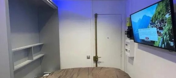 Apartamento de 1 dormitorio en Paris, France No. 140375 3