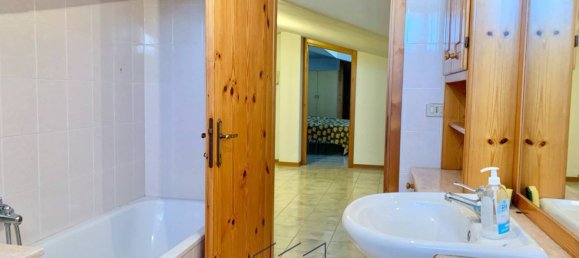 3 bedrooms Apartment in Jesolo, Italy No. 210739 9