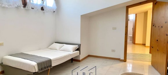 3 bedrooms Apartment in Jesolo, Italy No. 210739 7