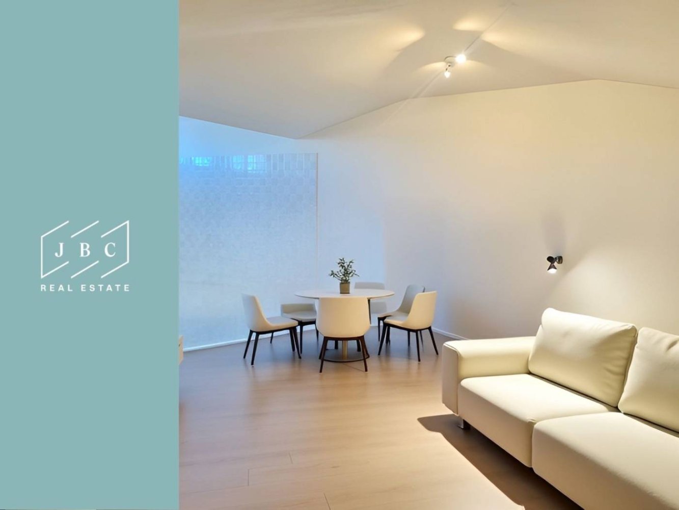 3 bedrooms Apartment in Jesolo, Italy No. 210739