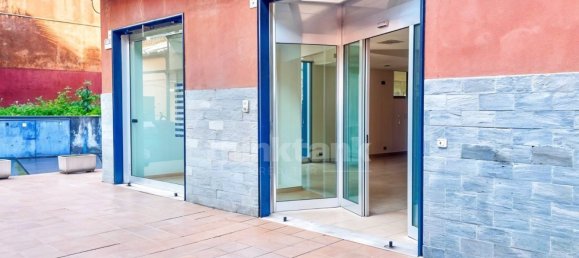 Коммерческая недвижимость 125м² в Катания, Италия № 42063 8