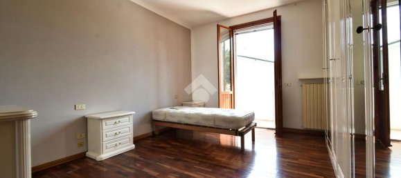 4 bedrooms Apartment in Forlì, Italy No. 316635 8