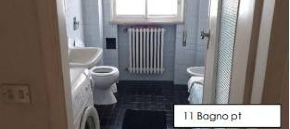 6 غرف نوم فيلا في Mantua, Italy رقم 311351 15