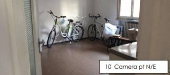 6 غرف نوم فيلا في Mantua, Italy رقم 311351 10