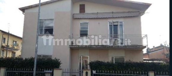 6 غرف نوم فيلا في Mantua, Italy رقم 311351 3