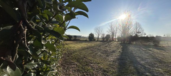 682m² Land in Campodoro, Italy No. 89017 8