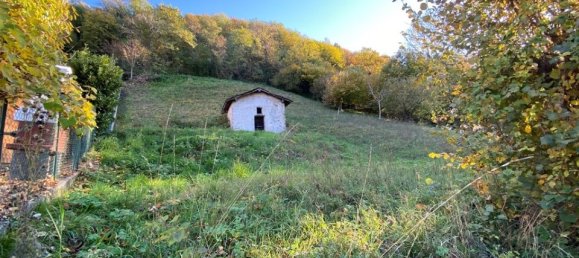 1625m² Land in Canzo, Italy No. 82782 6