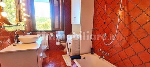 Apartamento de 1 dormitorio en Chiavari, Italy No. 270608 11