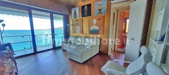 Apartamento de 1 dormitorio en Chiavari, Italy No. 270608 2