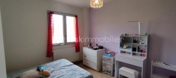 3 Schlafzimmer Haus in Chatte, France, Nr. 275601 8
