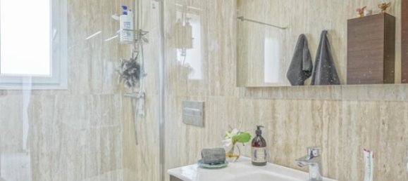 5 bedrooms Villa in Alicante, Spain No. 67086 30