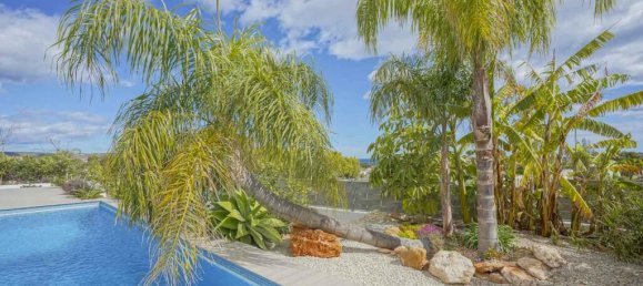 5 bedrooms Villa in Alicante, Spain No. 67086 46