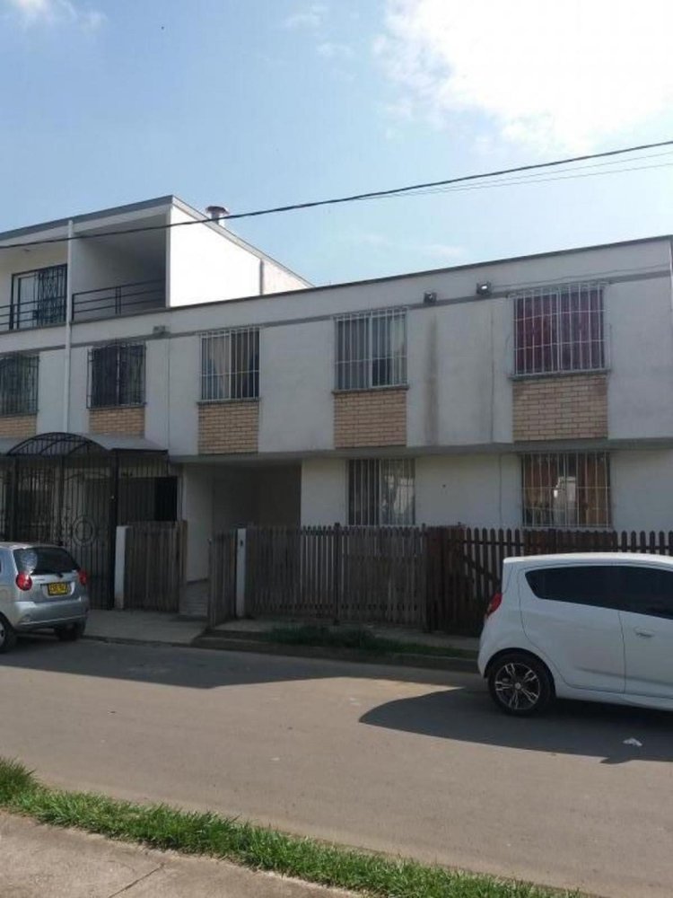 Casa de 4 dormitorios en Valle del Cauca, Colombia No. 3561