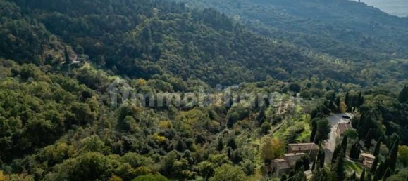 Дом с 3 спальнями в Кортона, Италия № 85895 25