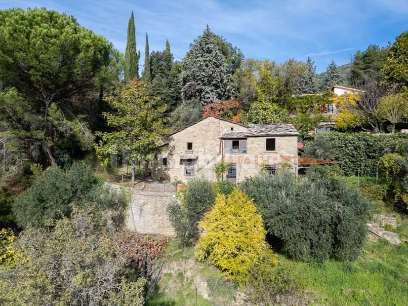 Дом с 3 спальнями в Кортона, Италия № 85895