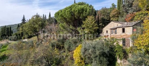 Дом с 3 спальнями в Кортона, Италия № 85895 5