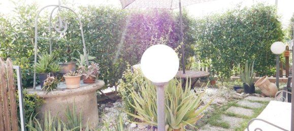 2 bedrooms House in Ravenna, Italy No. 333787 7