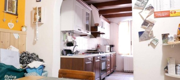 2 bedrooms House in Ravenna, Italy No. 333787 5