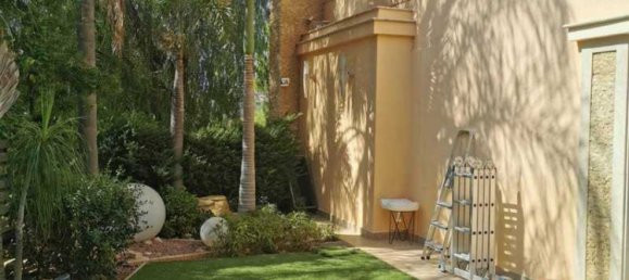 5 bedrooms Villa in Germasogeia, Cyprus No. 17951 8