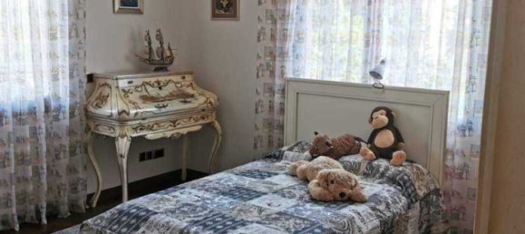 5 bedrooms Villa in Germasogeia, Cyprus No. 17951 11