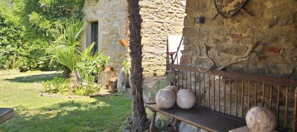 6 rooms Villa in Scarperia e San Piero, Italy No. 290498 13