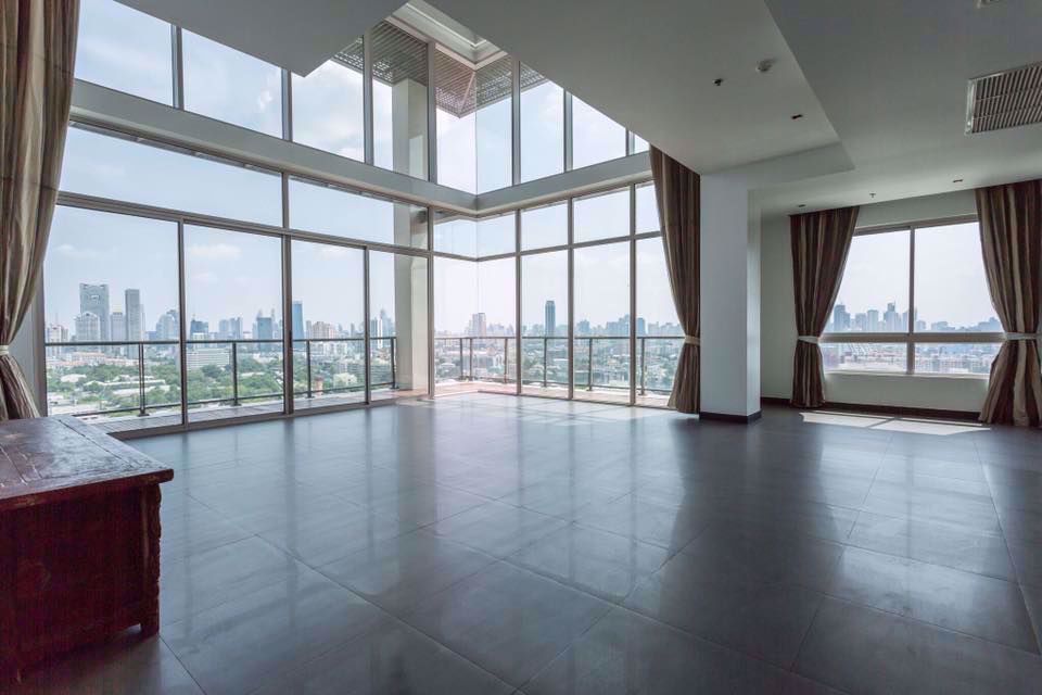 4 bedrooms Condo in Yan Nawa, Thailand No. 10346