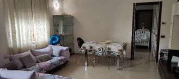 Apartamento de 4 habitaciónes en Sesto San Giovanni, Italy No. 13930 2