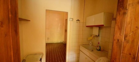 6 rooms House in Piacenza, Italy No. 217382 16